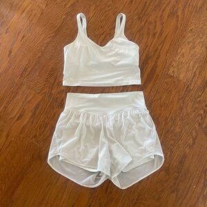 Lululemon bone short set